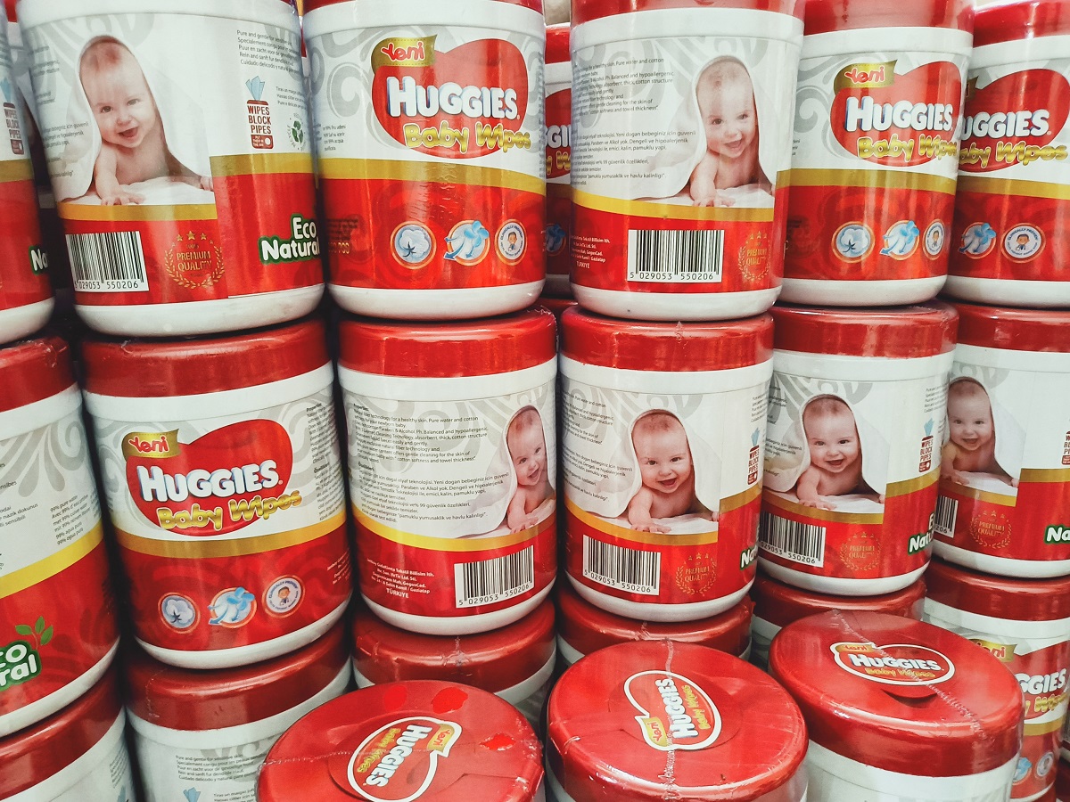 Hugies Baby Wet Wipes for Baby - 180 Pcs