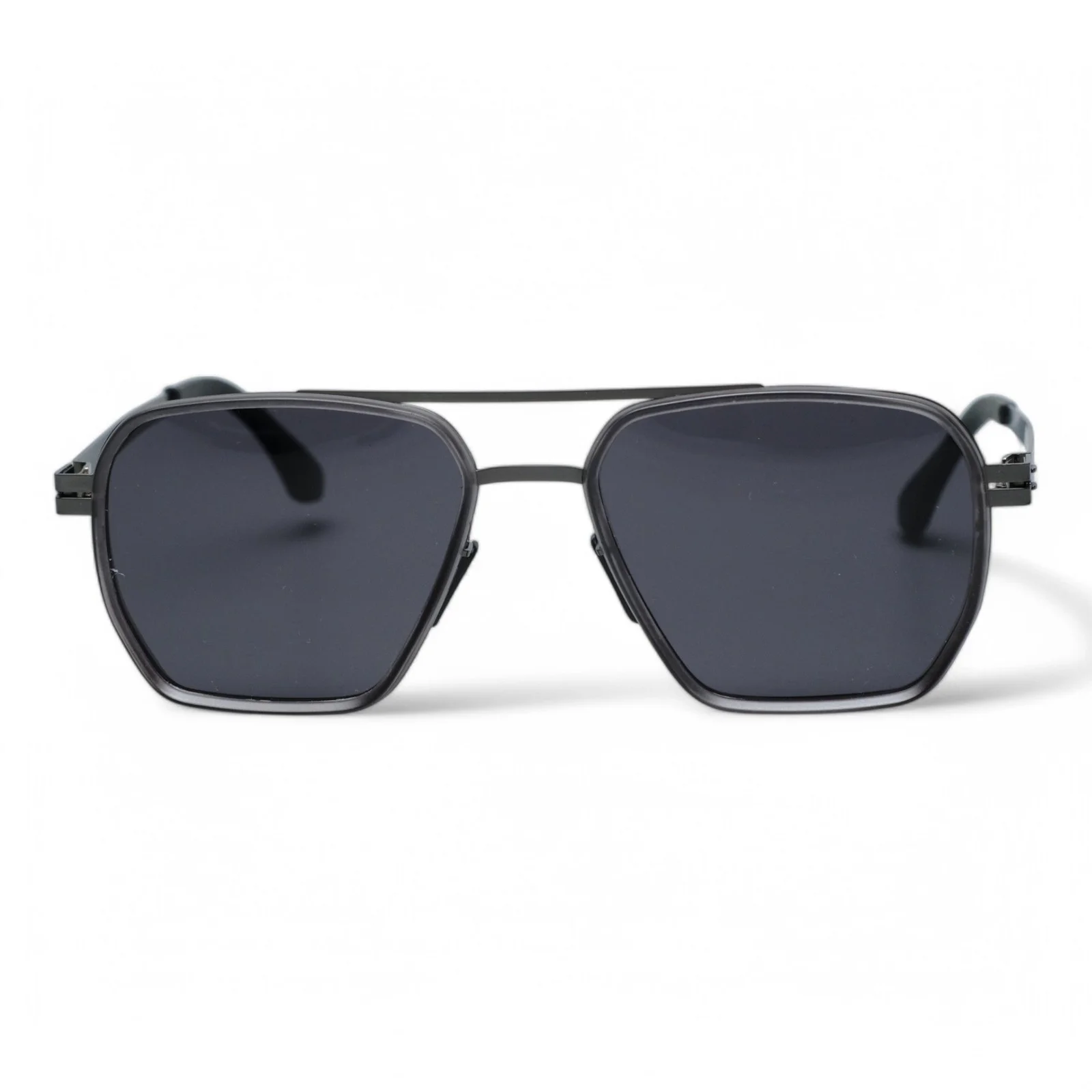 Anti-reflective UV400 Squre sunglass for man