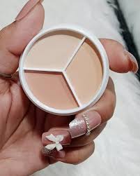 Sweet Mint Concealer, Tri-color Concealer Palette of Covers Acne Marks Dark Circles